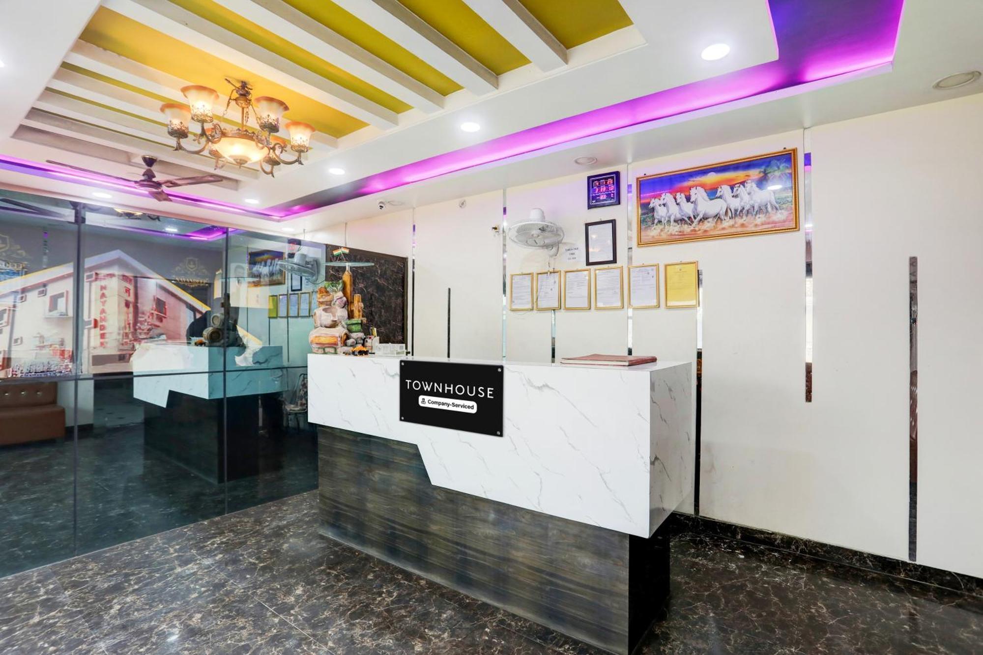 Hotel Super Townhouse Gida Near Rto Office Gorakhpur Exteriér fotografie