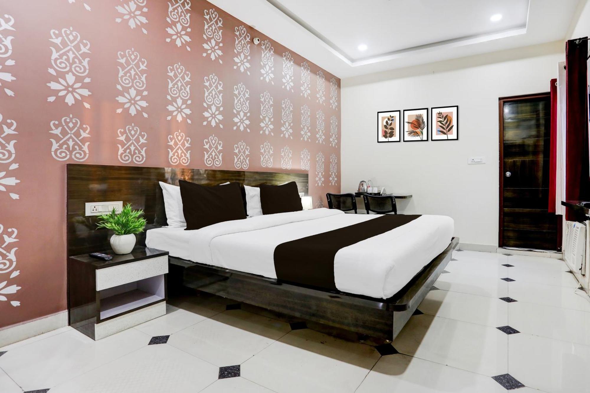 Hotel Super Townhouse Gida Near Rto Office Gorakhpur Exteriér fotografie