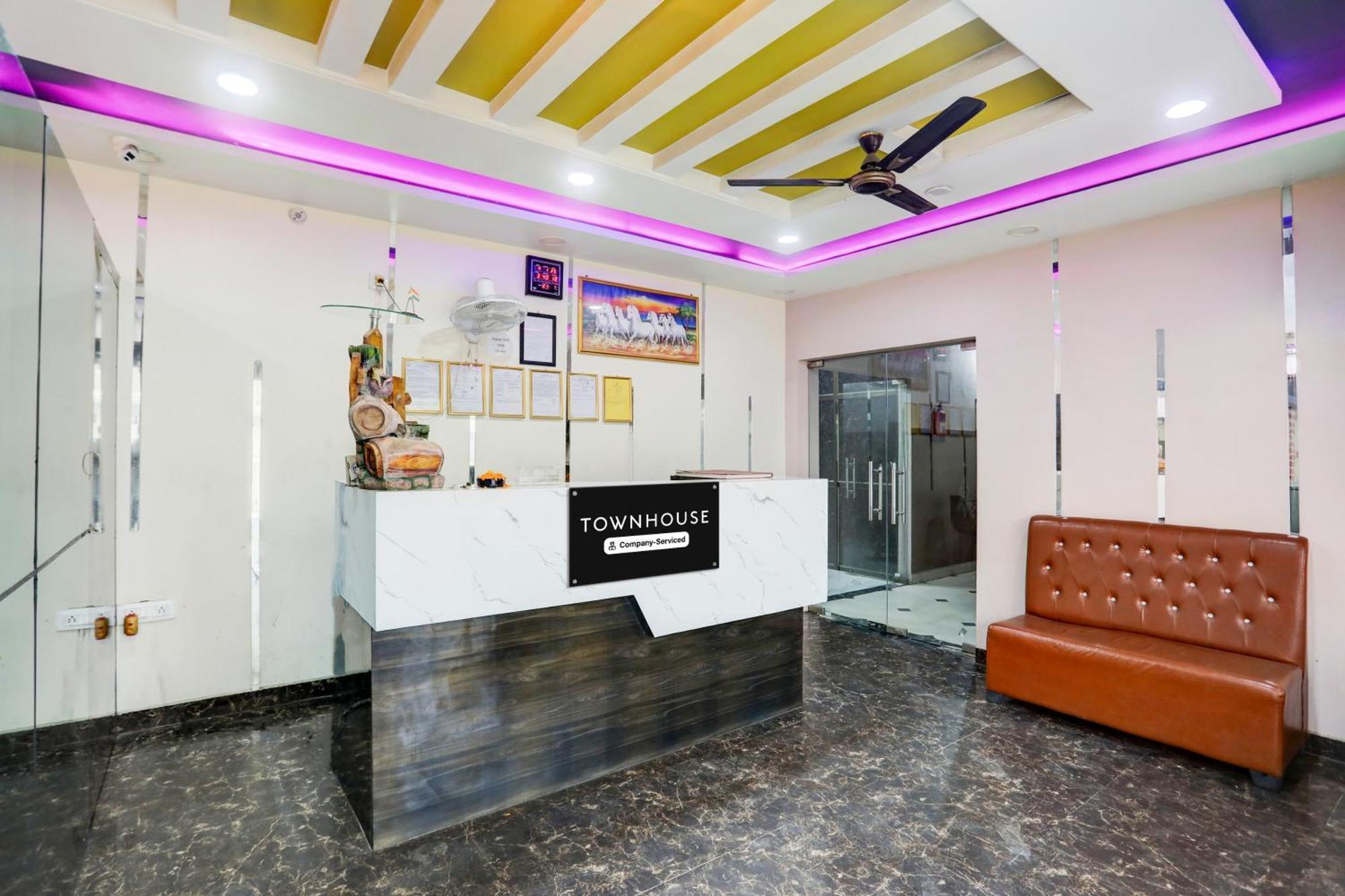 Hotel Super Townhouse Gida Near Rto Office Gorakhpur Exteriér fotografie