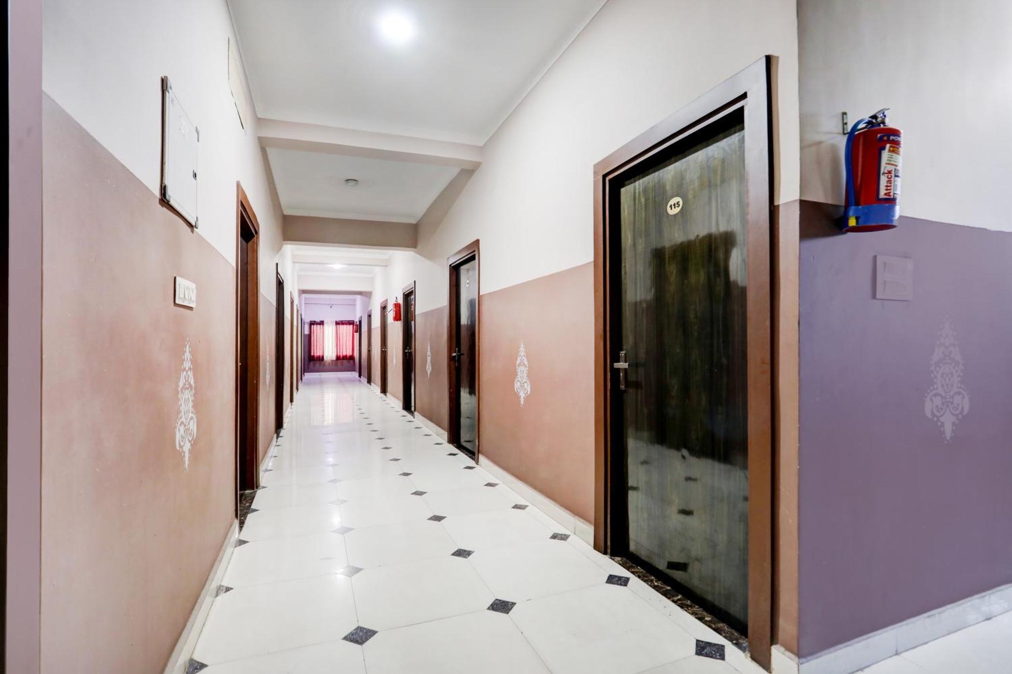 Hotel Super Townhouse Gida Near Rto Office Gorakhpur Exteriér fotografie
