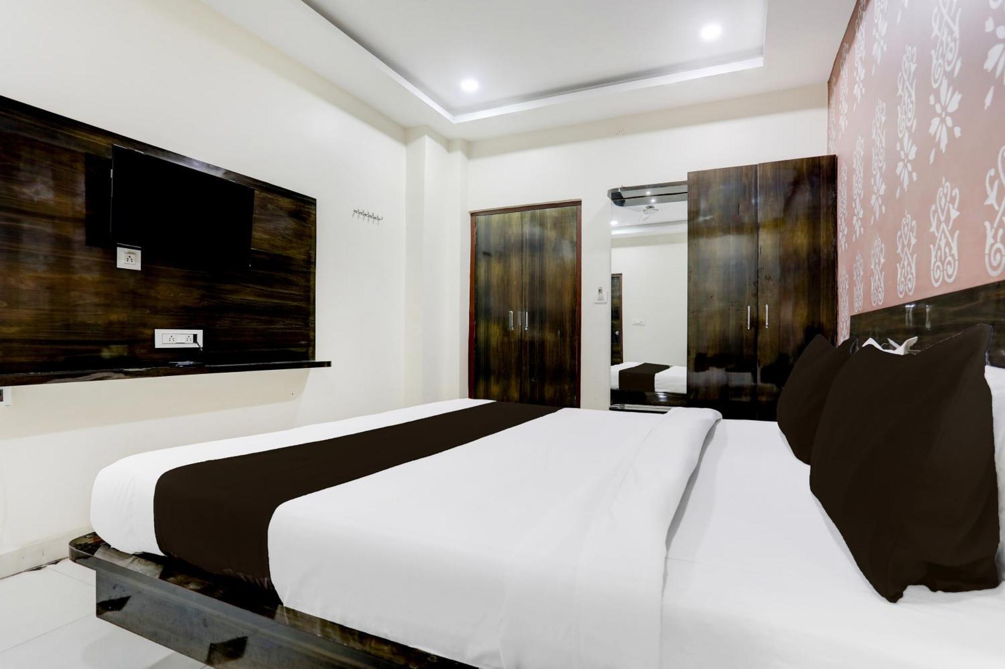 Hotel Super Townhouse Gida Near Rto Office Gorakhpur Exteriér fotografie
